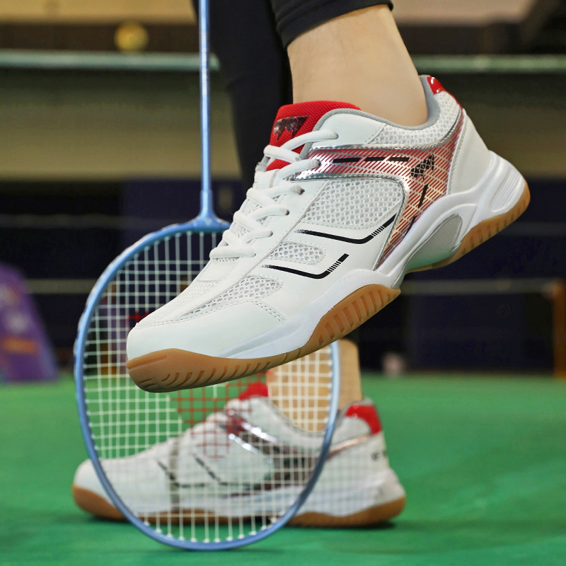 Nowe buty do badmintona męskie – Badminton Vector recenzja i cena