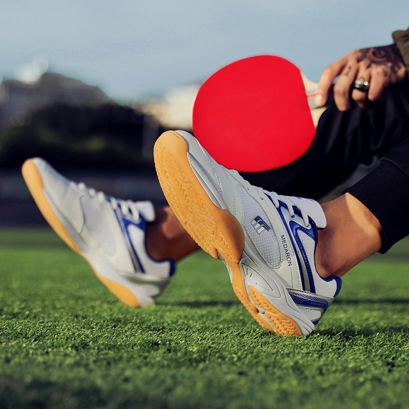 Męskie buty do tenisa stołoweg – Badminton Vector recenzja i cena